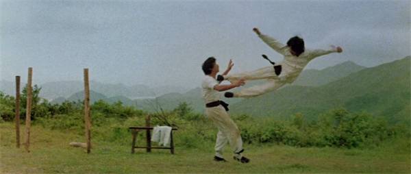 袁家班四部曲天师撞邪,袁家班三部曲天师撞邪