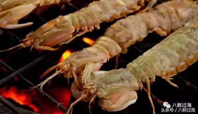 比手臂还粗的皮皮虾你吃过了吗,比手臂还大的皮皮虾吃起来超过瘾