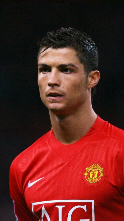 33岁的c罗在最后一场比赛干嘛了,33岁的c罗仍在创造足坛新纪录