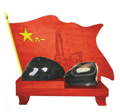 这两块石头他整整等了6年才买下，刚运回家就有人出价40万