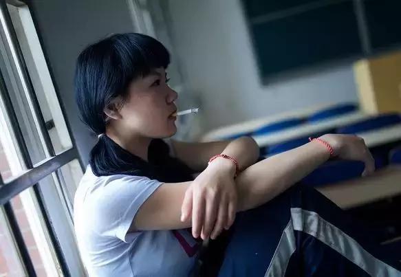 鏃╂亱涓嶅惉璇濇仺鐖舵瘝,鏃╂亱鎬昏寰楀涓嶈捣鐖舵瘝