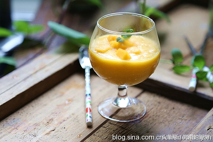 做芒果好吃的甜品不需要奶油,芒果可以做什么甜品简单不用奶油