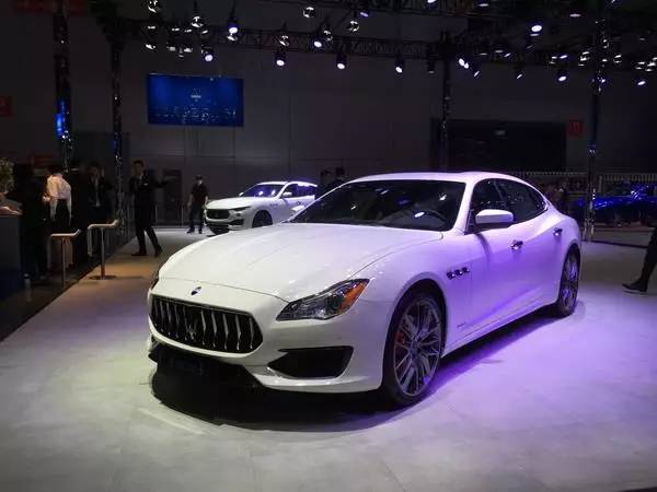 上海国际车展众多豪车,上海车展都发现哪些豪车