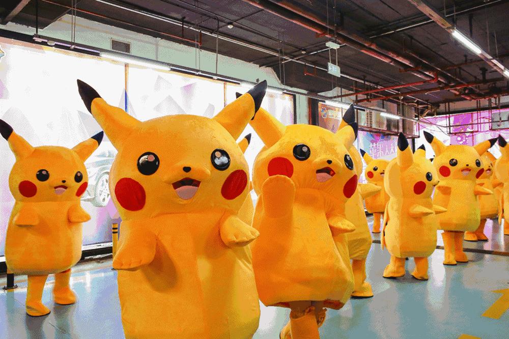 “遭受”十万伏特暴击！20只皮卡丘惊喜出没，要被萌哭了！