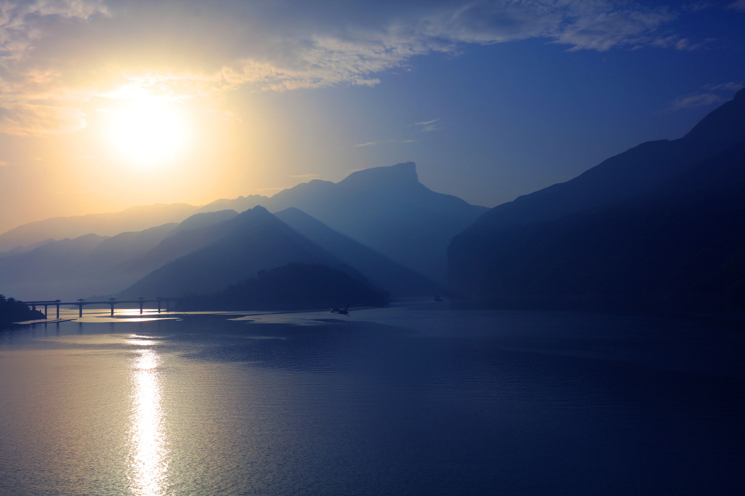 奉节山乡景区介绍词大全,奉节三峡之巅导游词