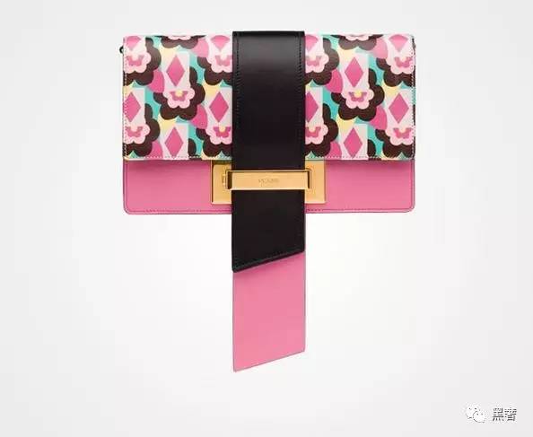 prada杀手包老款新款区别,prada杀手包supermini