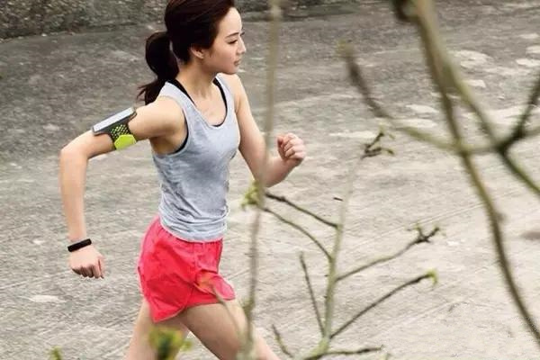 各明星的马甲线,盘点明星马甲线