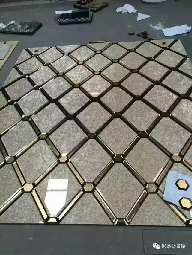 家装镀膜玻璃好还是普通玻璃好,镀膜玻璃与普通玻璃哪个在室外