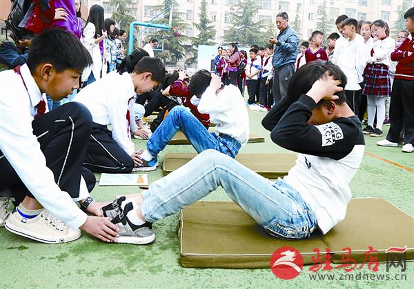 驻马店第二实验小学体育节开幕式,驻马店第二实验小学第七届文化节