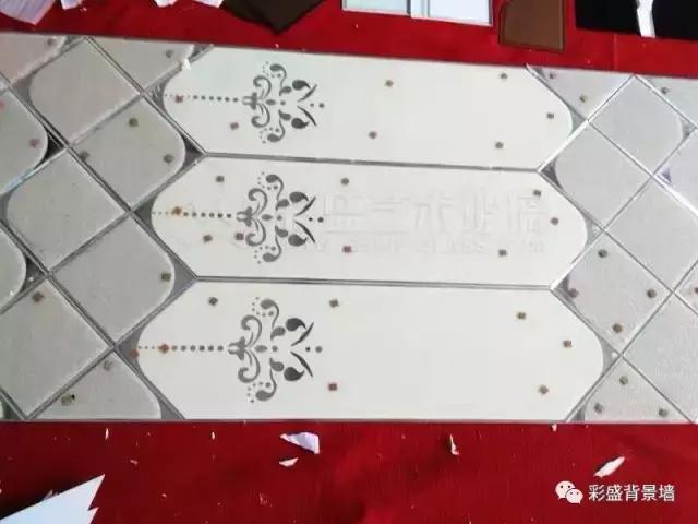 家装镀膜玻璃好还是普通玻璃好,镀膜玻璃与普通玻璃哪个在室外