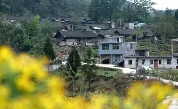 中国最美十大民族风情村寨,中国少数民族特点村寨旅游