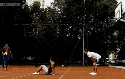 足球搞笑战术动态图,足球搞笑乌龙球gif