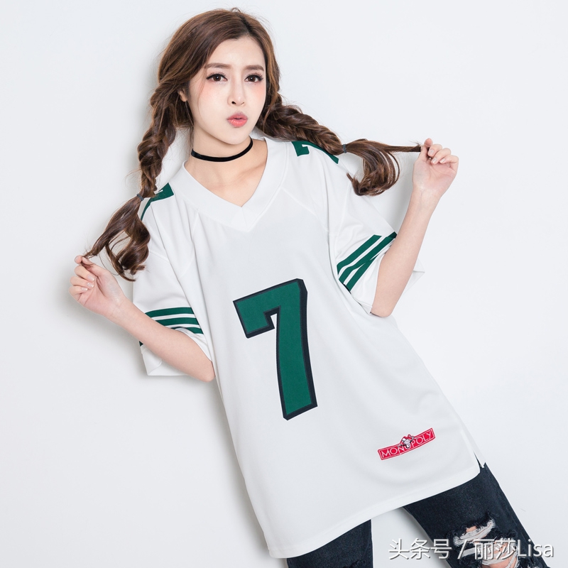 原宿风我们国人穿出了干净的味道