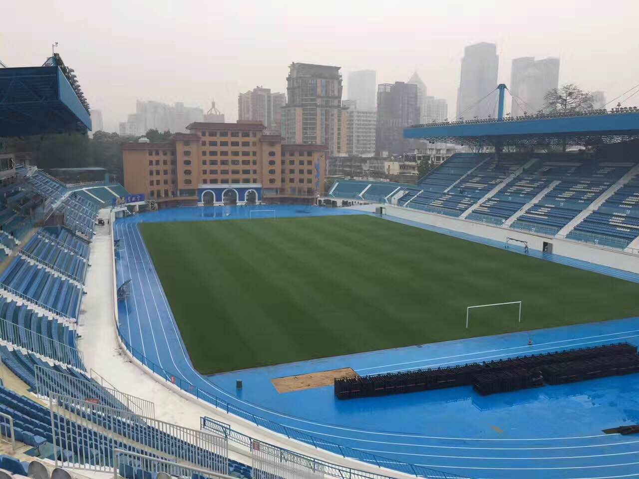 广州越秀球场,广州越秀山足球场