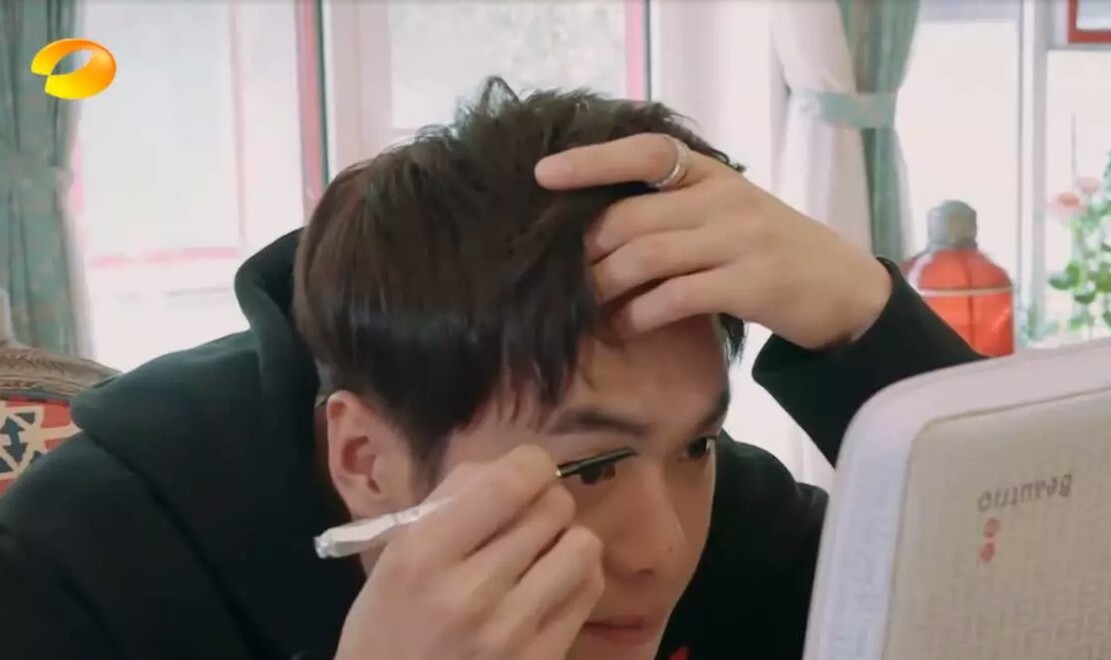 花少娜扎防晒,花少娜扎同款