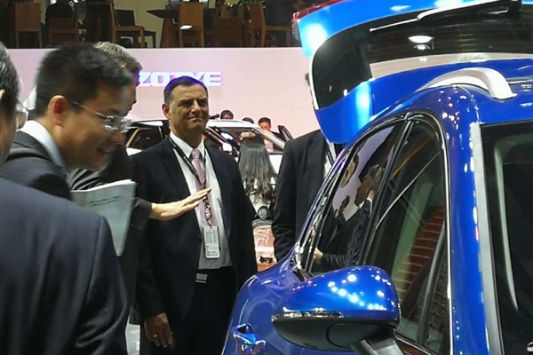 保时捷总裁走错展台,保时捷总裁误认众泰