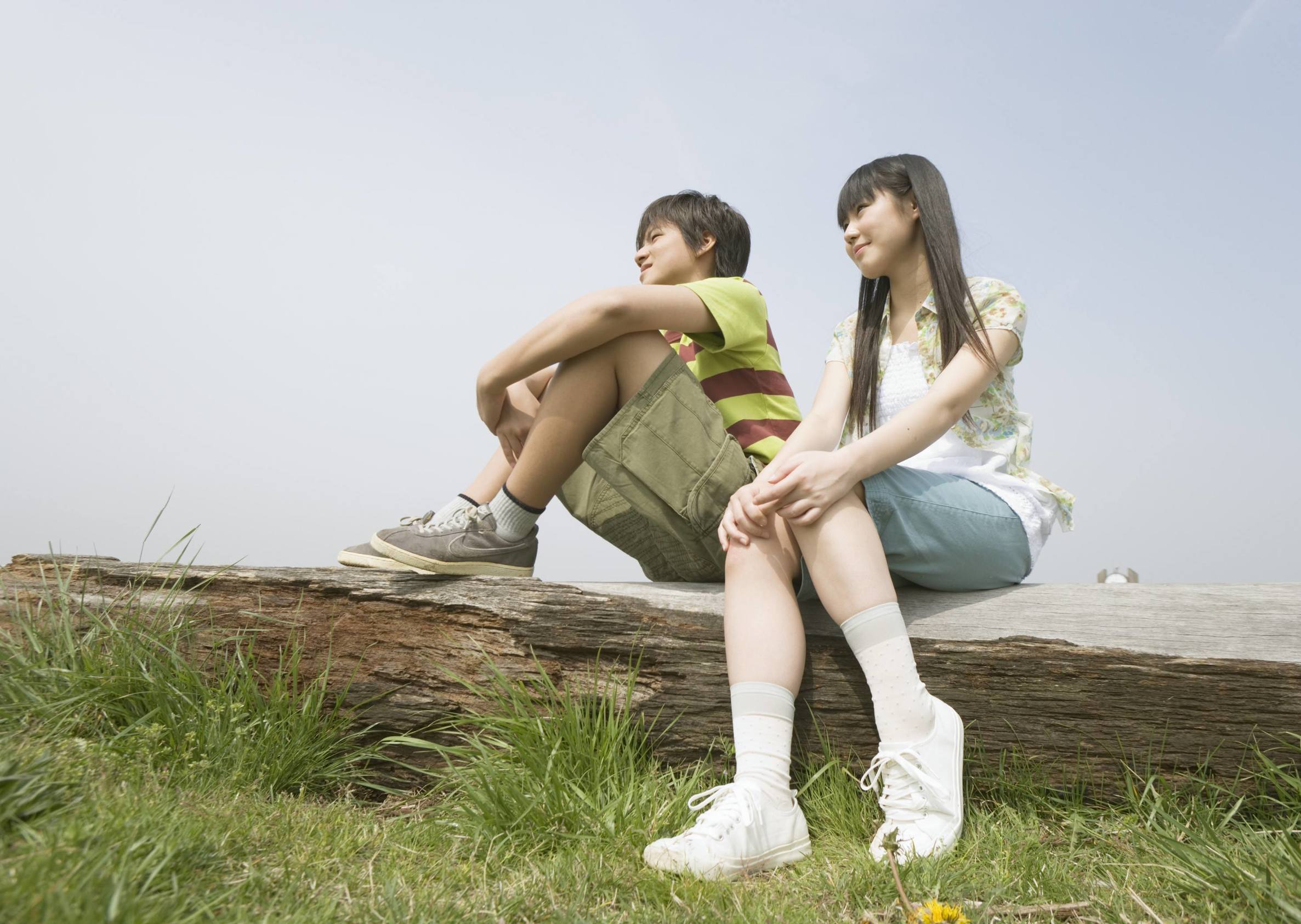 当初不准早恋如今被逼着结婚,父母不让早恋又逼婚