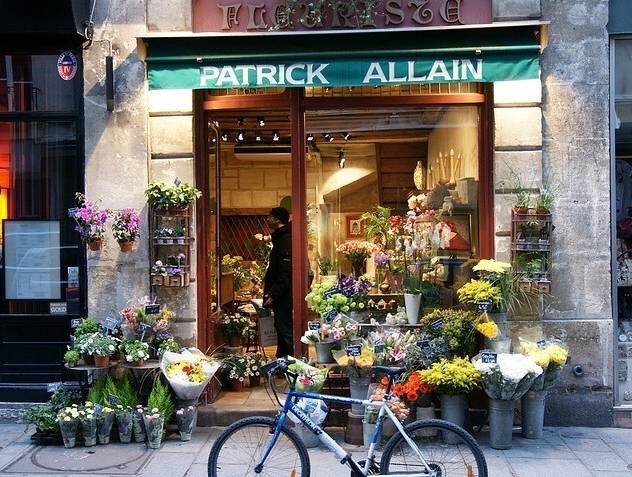 开了一家小店只为梦想而努力,女人的终极梦想开一家店