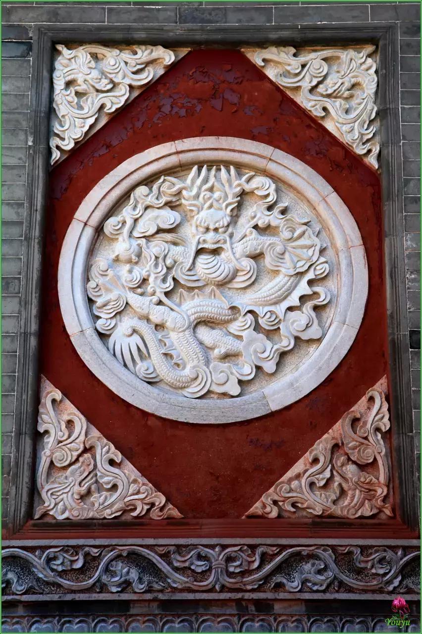 五台山文殊菩萨铜像在哪个寺庙,山西省五台山文殊菩萨寺庙