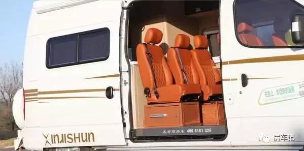 上汽大通v80长轴中顶自动挡房车,2019款大通v80豪哥自动挡房车