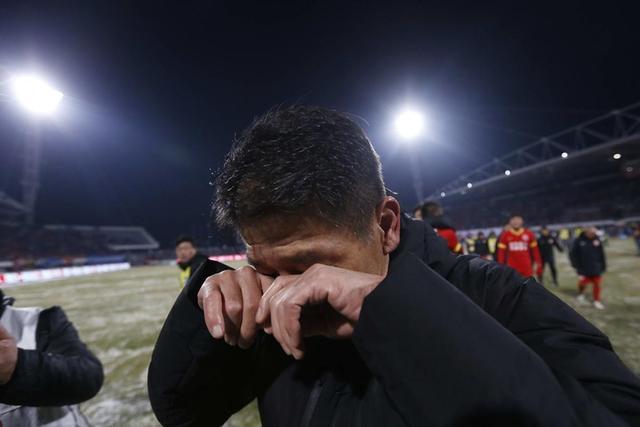 曾说不懂中超这个江湖，却一待就是19年，铁帅的江湖泪谁懂？