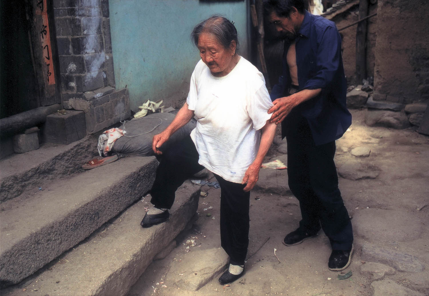 古代女子缠足对生活的影响,古代女人缠脚有哪些好处