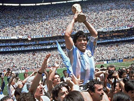 20大足球历史巨星排名,足球历史排名前10位球员