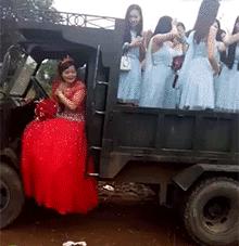 女网友网名两个字,女网友给自己起了网名