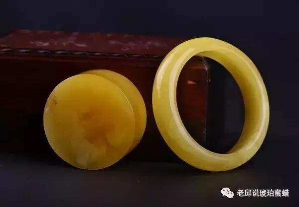 戴蜜蜡手镯有什么好处,各种蜜蜡手镯