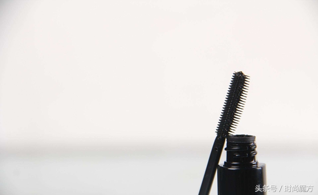 睫毛稀少适合用哪款睫毛膏,亚洲人适合颜色的睫毛膏测评