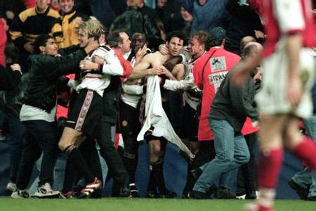 阿森纳vs曼联打架,阿森纳vs曼城冲突全过程