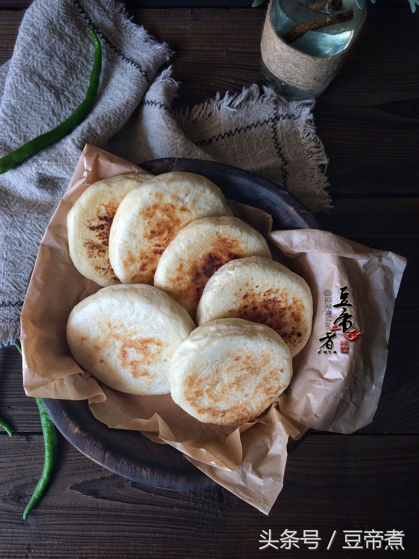 不放泡打粉怎么做出香脆的白吉馍,白吉馍的饼没有泡打粉加小苏打