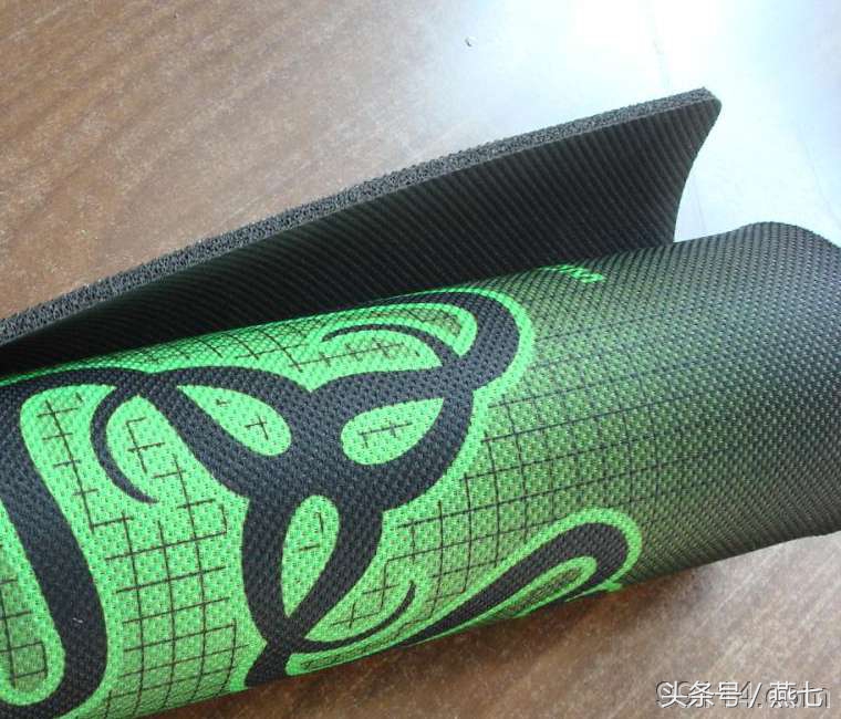 玩游戏的鼠标垫应该怎么选择,玩游戏选择什么鼠标垫