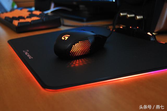 玩游戏的鼠标垫应该怎么选择,玩游戏选择什么鼠标垫