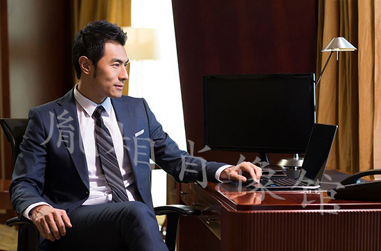 拍商务形象照大概多少钱,怎么拍商务形象照