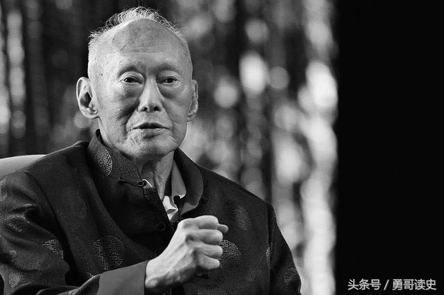 祖籍广东梅州一生会说中国话如何将一个小穷国变成世界最富国