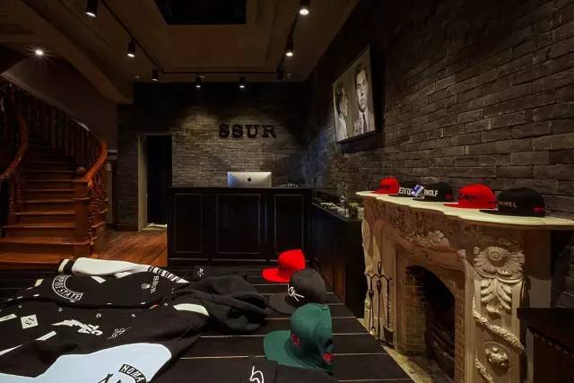 潮人好看衣服店铺推荐,现在潮人去哪里买衣服便宜