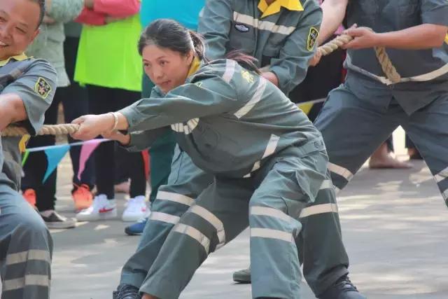 番禺｜拔河比赛：原来，桥南最强拔河战队竟是他们！为他们喝彩！