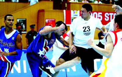 中国球员和日本队球员打架,盘点中国队打架场面