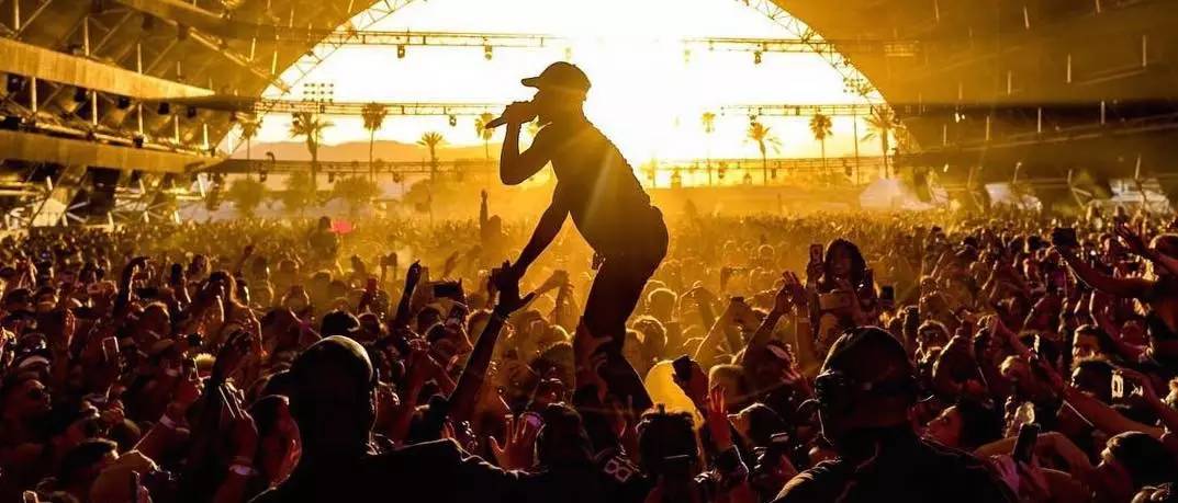 国际音乐节图片,音乐节穿搭元素