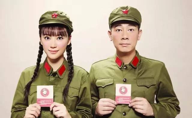 中国各年代婚纱照,夫妻看看多年前的婚纱照