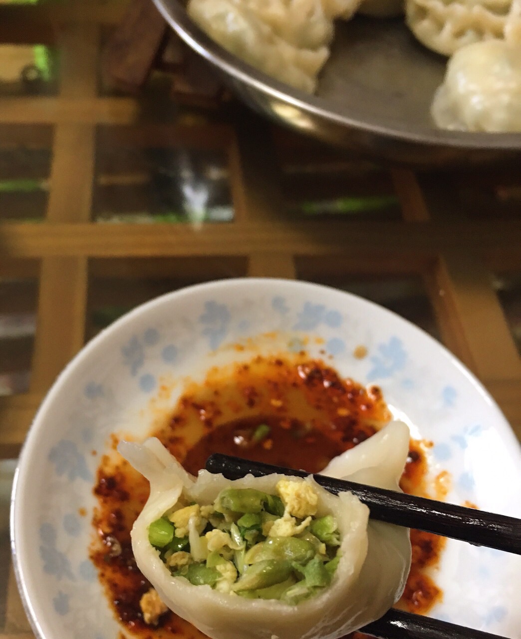 槐花怎么蒸着吃,槐花能吃吗可以做成什么吃