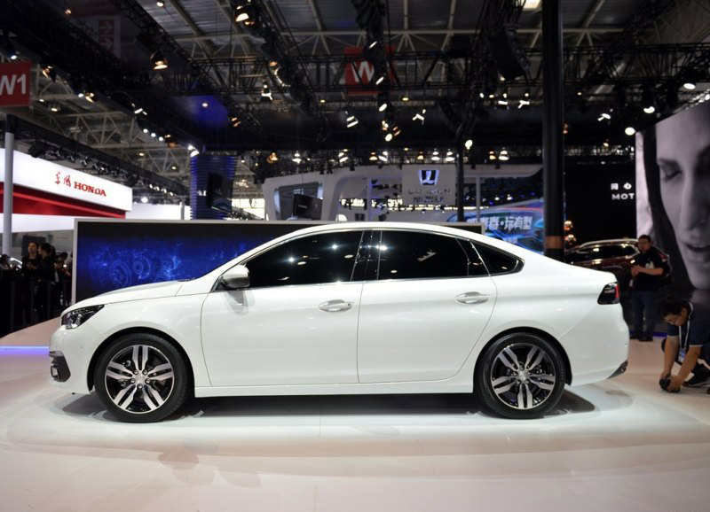 标致308新款跟老款的区别,全新标致308全细节车型解析