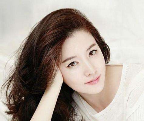 皮肤特别干起皮怎么治疗,皮肤干起皮怎么修复