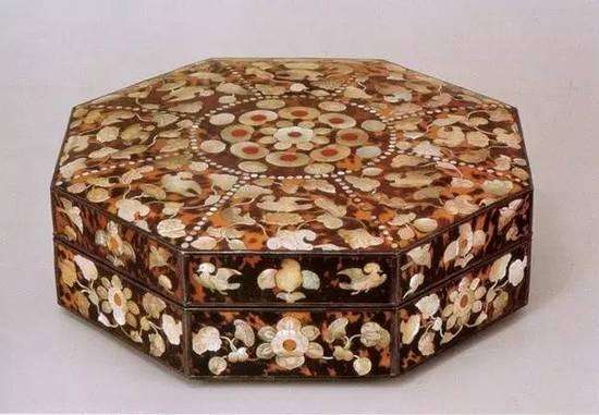 螺钿大柜以前是用砗磲做的吗,古代的海洋珍宝玳瑁