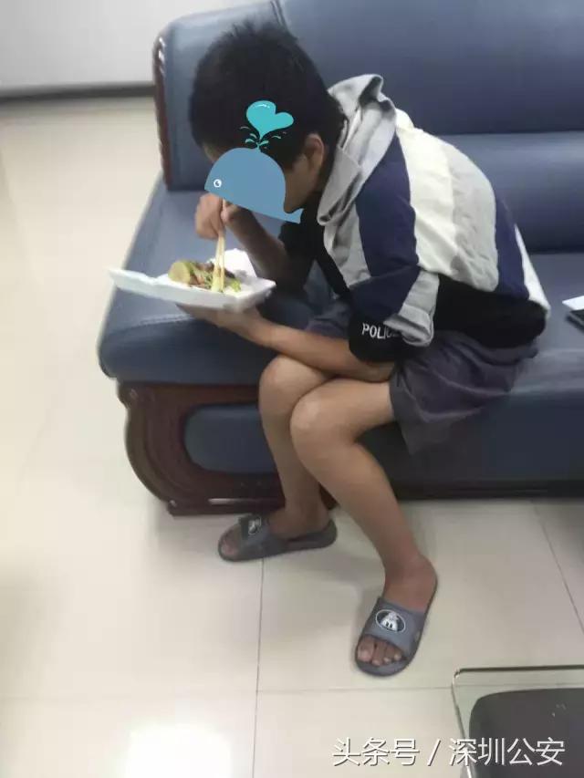 突降暴雨交警蜀黍都在忙些啥,天降暴雨交警视频