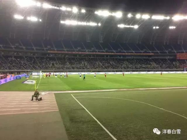 热爱足球但不会踢球,我不会踢球但我热爱足球