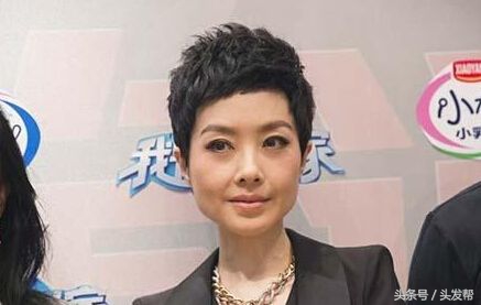 唐嫣遮挡发际线刘海,发际线太高是唐嫣五官硬伤