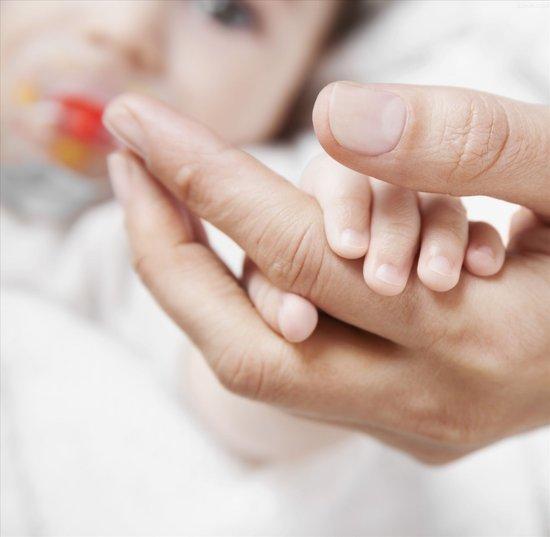 和叔叔做dna能证明孩子是哥哥的吗,只有孩子的dna能查出亲生父亲吗