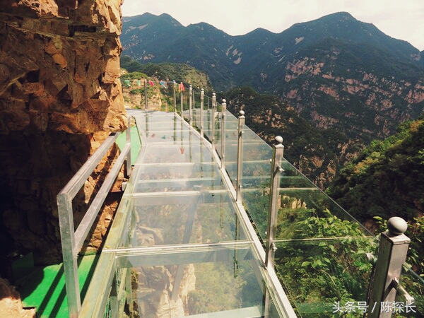 全国玻璃栈道景区有多少,中国玻璃栈道景点排行榜前十名